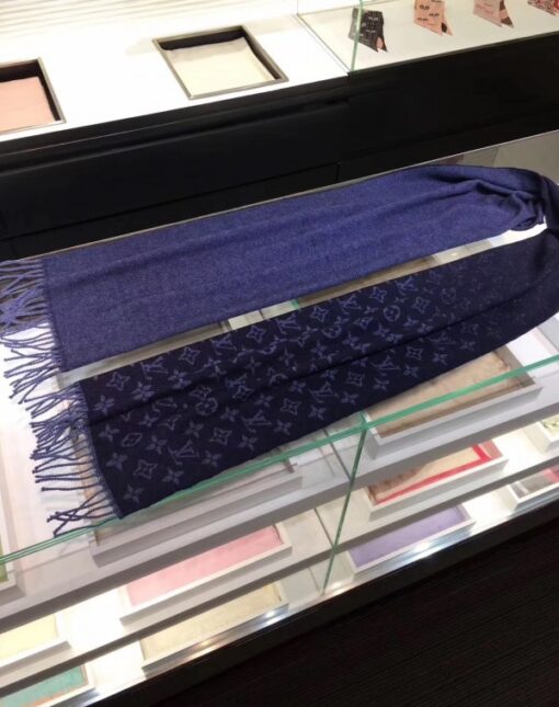 Replica Louis Vuitton Monogram Gradient Scarf M70257 7