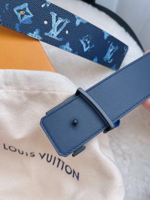 Replica Louis Vuitton LV Shape 40mm Belt Monogram Motif M0359V 2