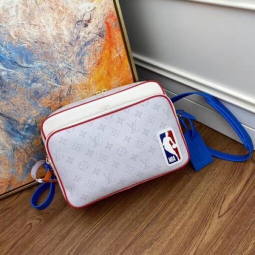 Replica Louis Vuitton LV x NBA Nil Messenger Bag M45583 7