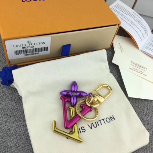 Replica Louis Vuitton New Wave Bag Charm M63749 8