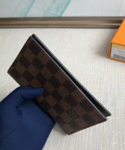 Replica Louis Vuitton Passport Cover Damier Ebene N64412 2