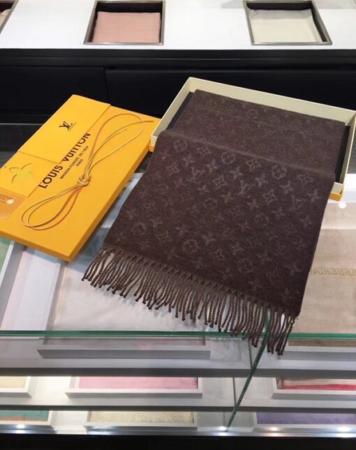 Replica Louis Vuitton Monogram Gradient Scarf M70258 4