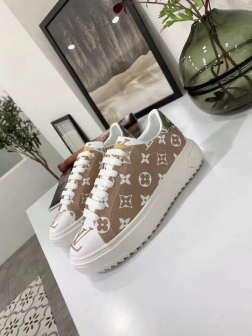 Replica Louis Vuitton Blanc/Moka Time Out Sneaker 2