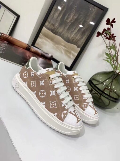 Replica Louis Vuitton Blanc/Moka Time Out Sneaker 3