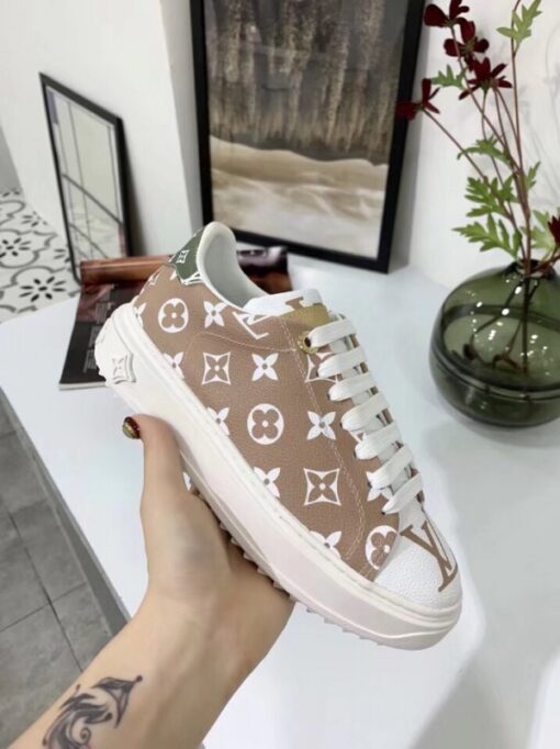 Replica Louis Vuitton Blanc/Moka Time Out Sneaker 5