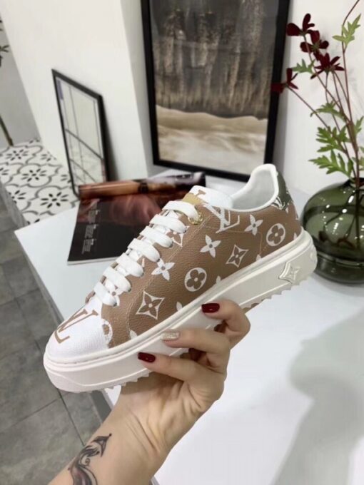 Replica Louis Vuitton Blanc/Moka Time Out Sneaker 6