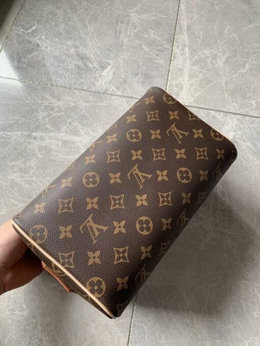 Replica Louis Vuitton Dopp Kit Toilet Pouch Monogram Canvas M44494 7