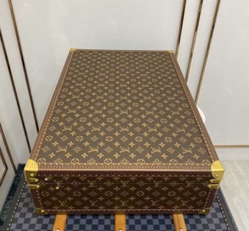 Replica Louis Vuitton Bisten 70 Monogram Canvas M21324 5