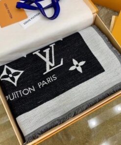 Replica Louis Vuitton Black Miss LV Stole M76168 2