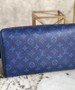 Replica Louis Vuitton Dopp Kit Toilet Pouch Monogram Canvas M30849 2