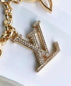 Replica Louis Vuitton Flower Finesse Chain Bag Charm M68998 2