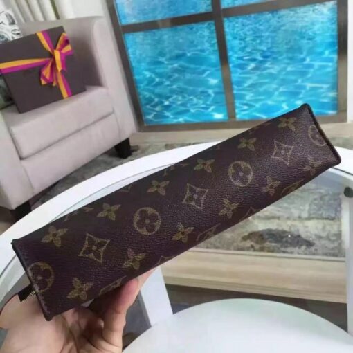 Replica Louis Vuitton Toiletry Pouch 26 Monogram Canvas M47542 2