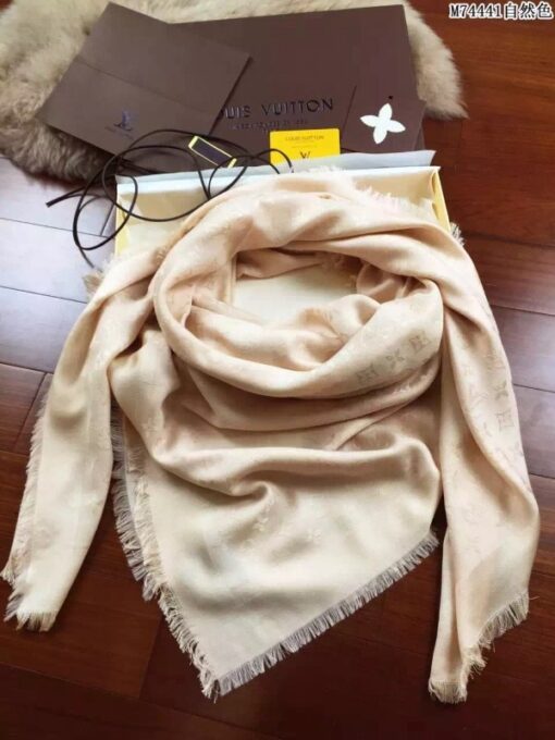 Replica Louis Vuitton Monogram Shawl M71360 6