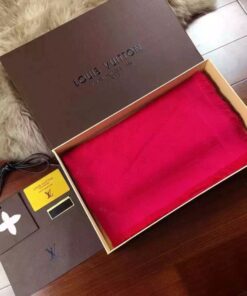 Replica Louis Vuitton Raspberry Monogram Shawl M75499 2