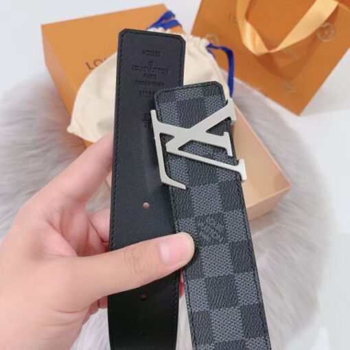 Replica Louis Vuitton LV Initiales 40MM Reversible Belt Damier Graphite M0213Q 2