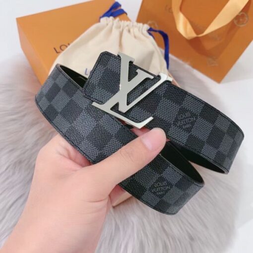 Replica Louis Vuitton LV Initiales 40MM Reversible Belt Damier Graphite M0213Q 7