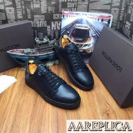 Replica Louis Vuitton Men Line Up Sneaker 4