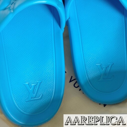 Replica Louis Vuitton Waterfront Mules In Blue Monogram Rubber 4