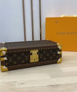 Replica Louis Vuitton 8 Watch Case Monogram Canvas M20039 2