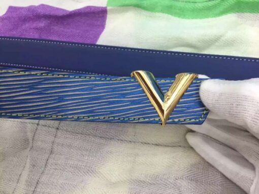 Replica Louis Vuitton Essential V Belt Epi Denim M6076W 2