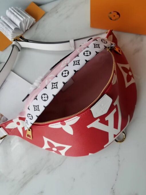 Replica Louis Vuitton Bumbag Giant Monogram Canvas M44575 8