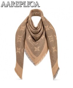 Replica Louis Vuitton Beige Monogram Giant Shawl MP2382