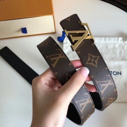 Replica Louis Vuitton LV Initiales 30MM Reversible Belt Monogram M9453T 3