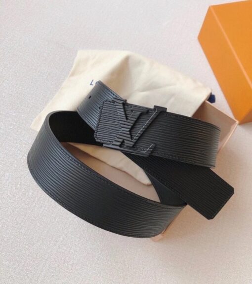 Replica Louis Vuitton LV Initiales 40MM Belt Epi Leather M9229S 3