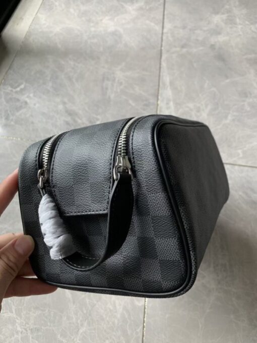 Replica Louis Vuitton Dopp Kit Toilet Pouch Damier Graphite N40127 3