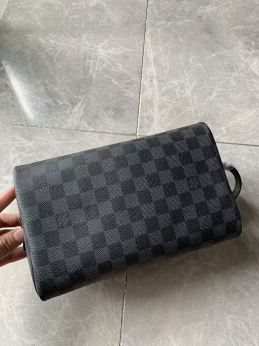 Replica Louis Vuitton Dopp Kit Toilet Pouch Damier Graphite N40127 4