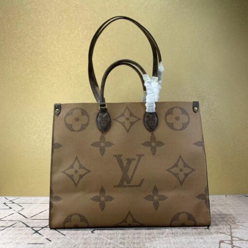 Replica Louis Vuitton Onthego GM Bag Monogram Giant M44576 2