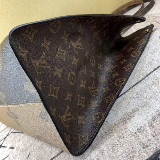 Replica Louis Vuitton Onthego GM Bag Monogram Giant M44576 8