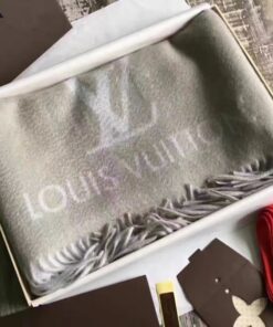 Replica Louis Vuitton Grey Reykjavik Scarf M70462 2