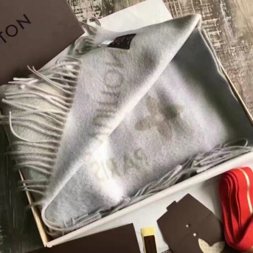 Replica Louis Vuitton Grey Reykjavik Scarf M70462 3