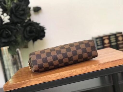 Replica Louis Vuitton Cosmetic Case GM Damier Ebene N23345 3