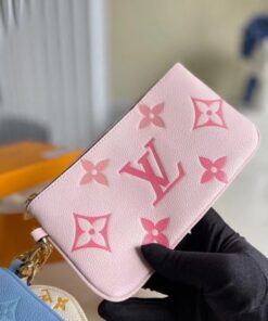 Replica Louis Vuitton Trio Pouch By The Pool M80407 2