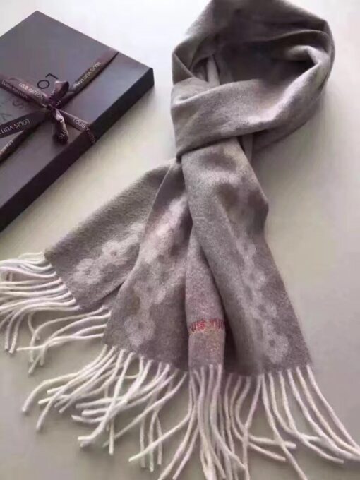 Replica Louis Vuitton Flowers River Scarf M75839 7