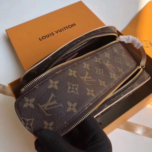 Replica Louis Vuitton King Size Toiletry Bag Monogram Canvas M47528 4