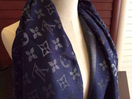 Replica Louis Vuitton Monogram Shawl M72412 7