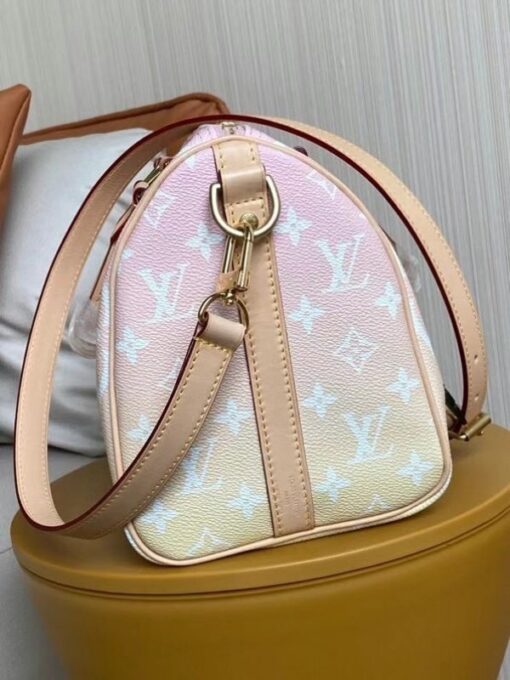 Replica Louis Vuitton Speedy Bandouli??re 25 Bag Monogram Giant M45724 4