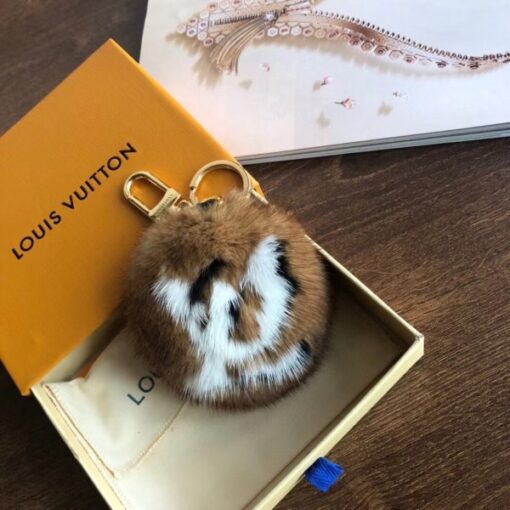 Replica Louis Vuitton LV Fur Bag Charm and Key Holder M69563 6