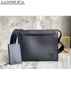 Replica Louis Vuitton MESSENGER VOYAGE LV M59329 2