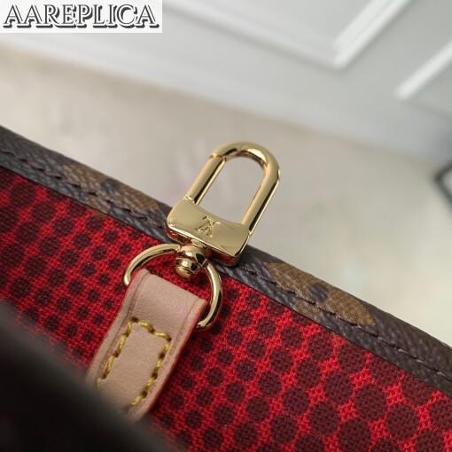 Replica Louis Vuitton LV X YK ONTHEGO PM M46380 10