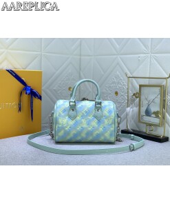 Replica Louis Vuitton LV SPEEDY BANDOULIÈRE 20 Vert d’eau Green Bag M46092 2