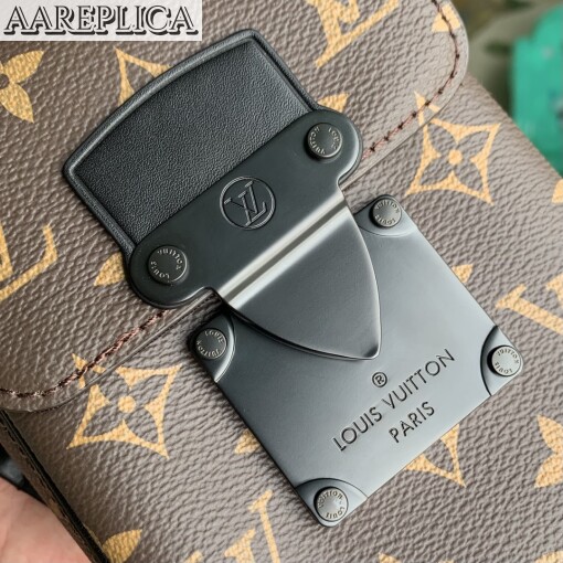 Replica Louis Vuitton S-LOCK VERTICAL WEARABLE WALLET LV M81522 8