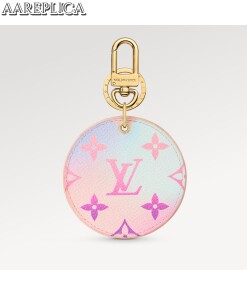 Replica Louis Vuitton Illustre Bag Charm and Key Holder LV M00666