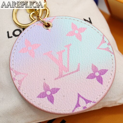 Replica Louis Vuitton Illustre Bag Charm and Key Holder LV M00666 6