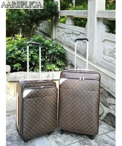 Replica Louis Vuitton Rolling Luggage LV M23241