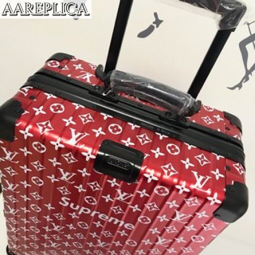 Replica Louis Vuitton Supreme LV Rolling Luggage LLV001 3