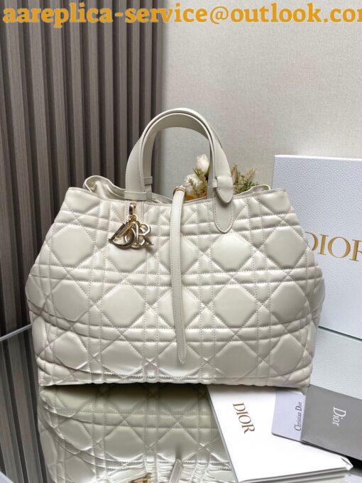 Replica Dior M2820 Large Dior Toujours Bag White Macrocannage Calfskin 15